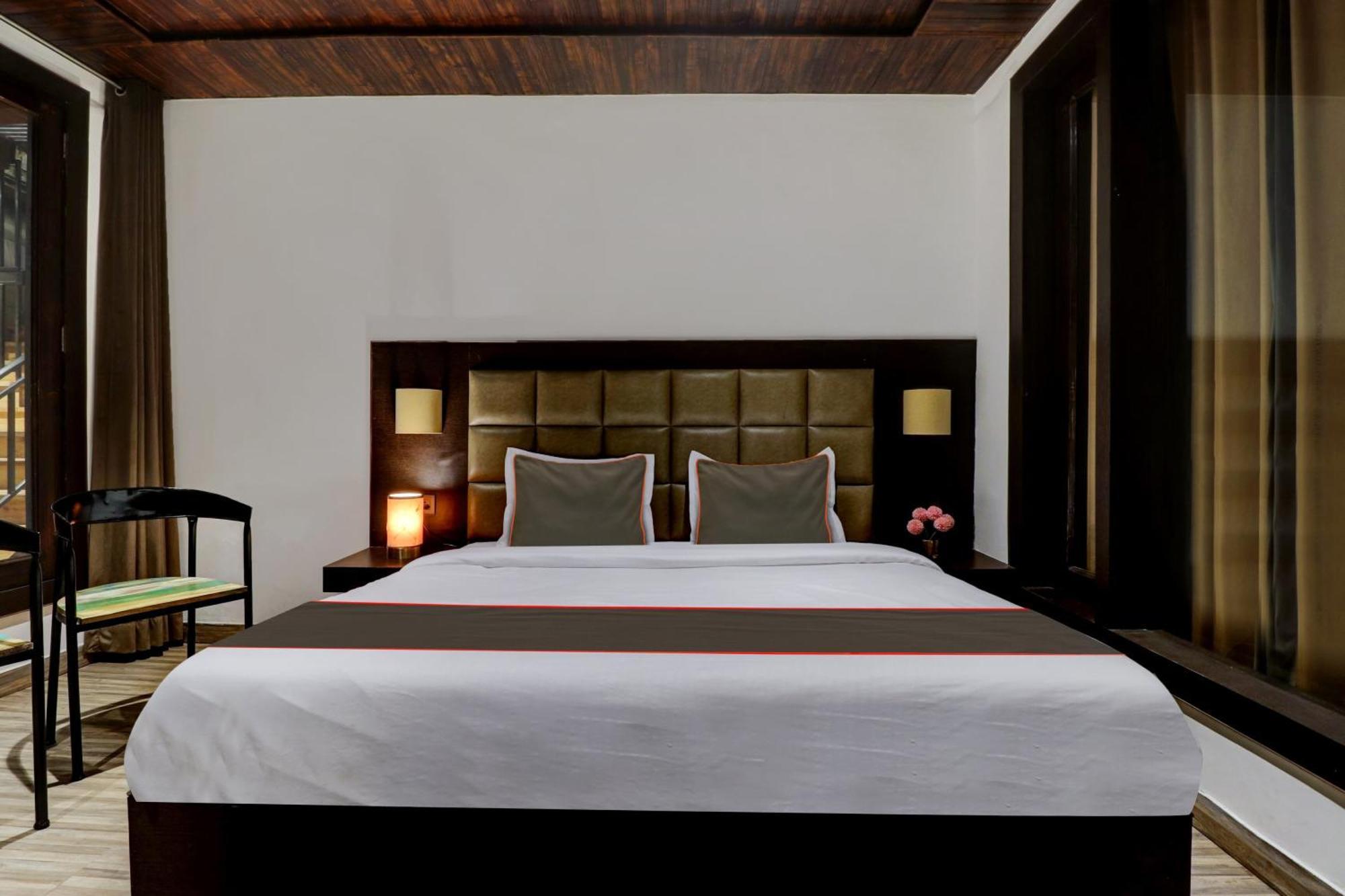 Hotel Collection O Mount N Woods Nainital Esterno foto